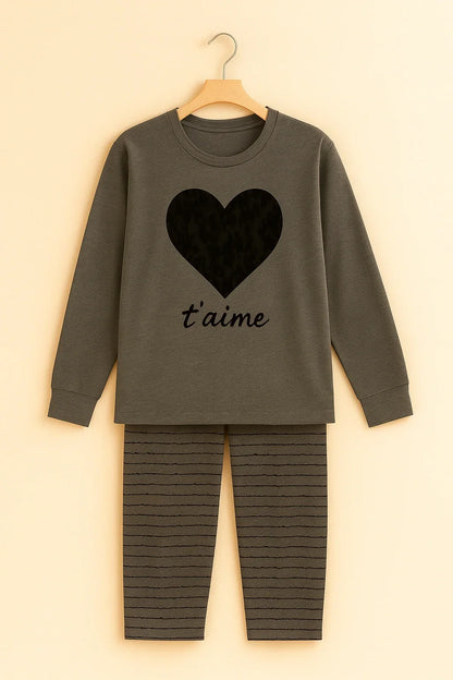 BLACK GRAY HEART